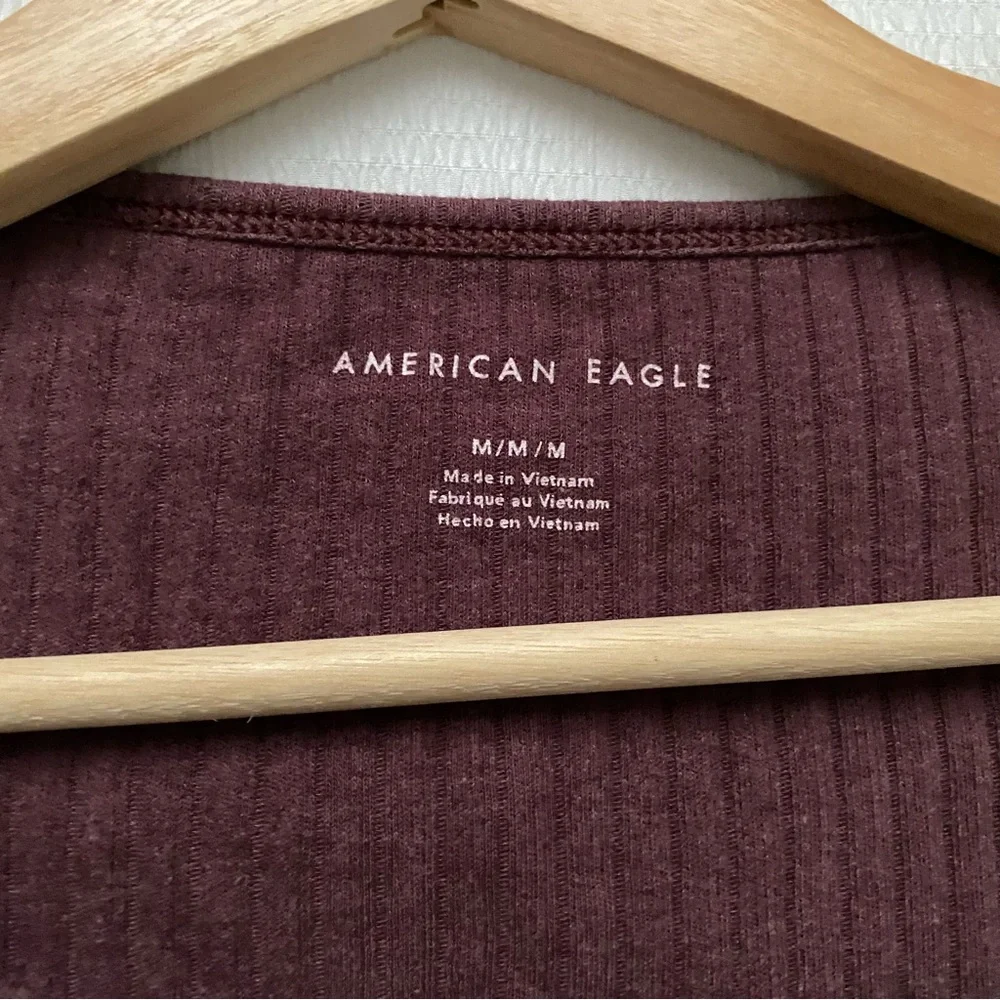 AEO Ribbed Button Down Crop Top - Picture 8 of 9